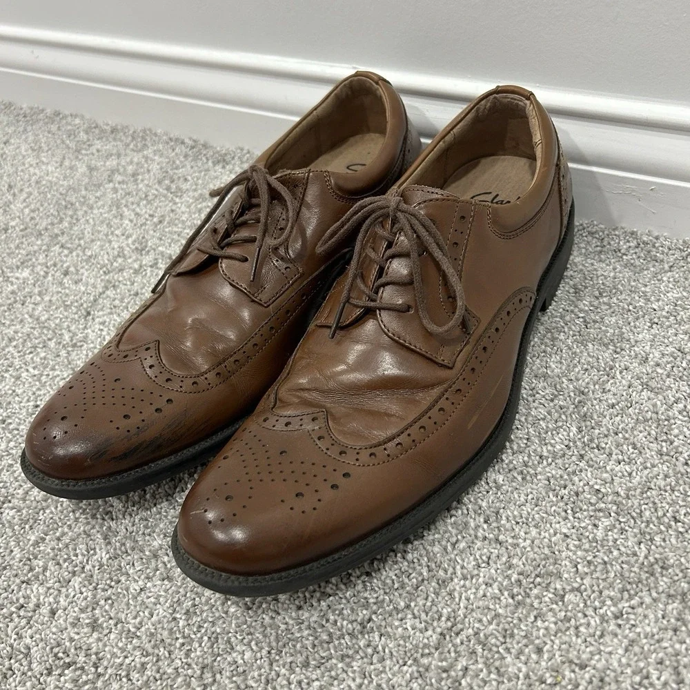 Clarks Collection Men's Size 10.5 Brown Leather Wingtip Oxford Dress‎ Shoes